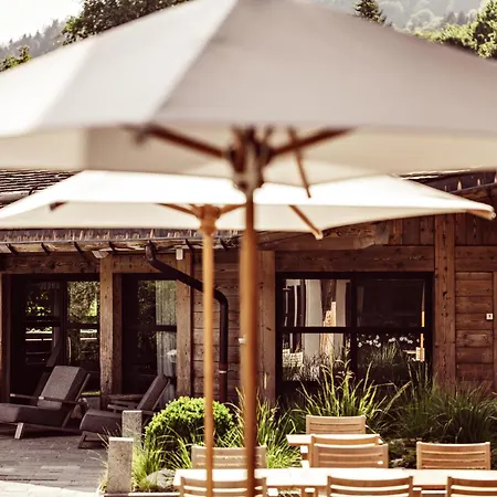 Szálloda L'alpaga, A Beaumier 5*