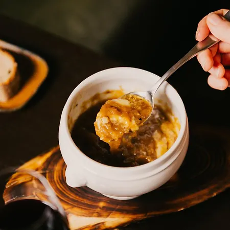 L'alpaga, A Beaumier 5*