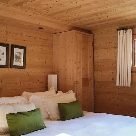 Hotell L'alpaga, A Beaumier 5*