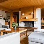 L'alpaga, A Beaumier 5*
