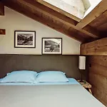 L'alpaga, A Beaumier Hotel