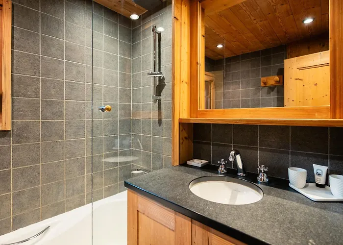 L'alpaga, A Beaumier Hotel