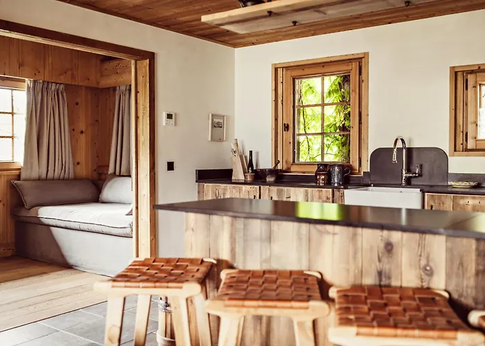 L'alpaga, A Beaumier 梅杰夫